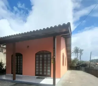 Casa com 2 Quartos para alugar, 90m² no Mar das Pedras, Biguaçu
