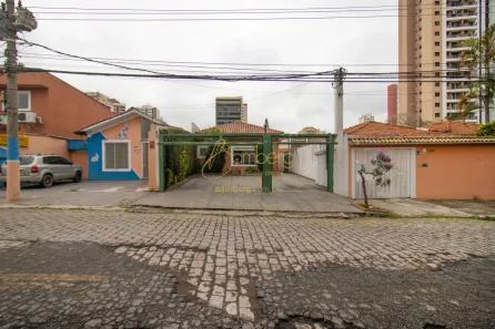 Imóvel Comercial para alugar, 240m² no Chácara Santo Antônio (Zona Sul), São Paulo