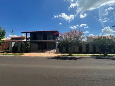 Casa com 3 Quartos à venda, 350m² no Jardim Paulista, Ourinhos