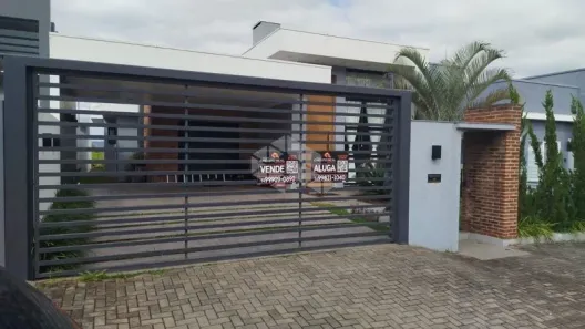 Casa com 3 Quartos para alugar, 161m² no Maria Rosália Pauli, Vera Cruz