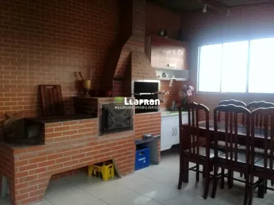 Casa com 3 Quartos à venda, 130m² no Jardim Record, Taboão da Serra
