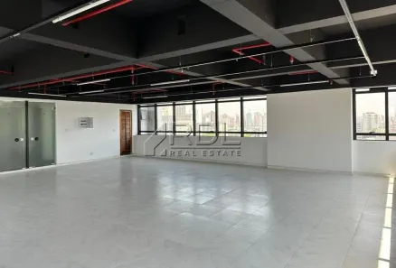 Sala Comercial à venda, 130m² no Centro, Santo André