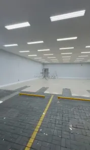 Imóvel Comercial para alugar, 300m² no Centro, São José dos Campos