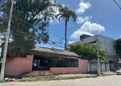 Imóvel Comercial à venda, 450m² no Candelária, Natal