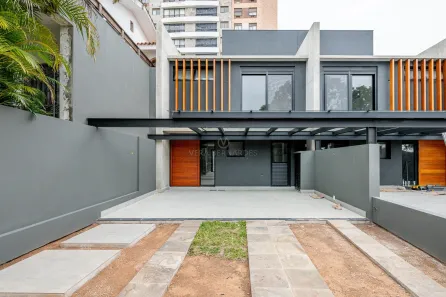 Casa com 3 Quartos à venda, 155m² no Tristeza, Porto Alegre
