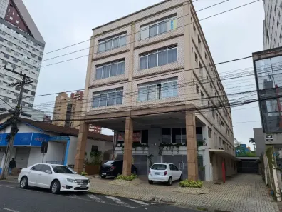Apartamento com 3 Quartos para alugar, 110m² no Centro, Joinville