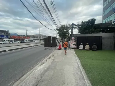 Ponto Comercial para alugar, 500m² no Taquara, Rio de Janeiro