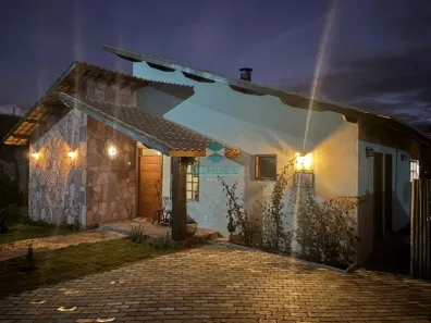 Casa de Condomínio com 3 Quartos à venda, 170m² no , Mucugê