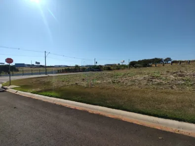 Lote/Terreno à venda, 422m² no Riviera Village, Cravinhos