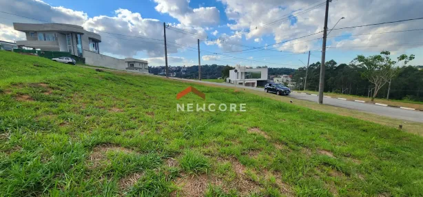 Lote/Terreno à venda, 704m² no Reserva Nature, Jandira