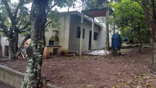 Fazenda/Sítio com 2 Quartos à venda, 800m² no Parque San Marino, Piracaia