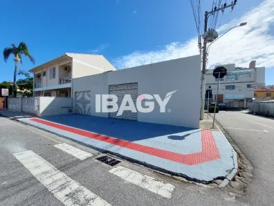 Ponto Comercial para alugar, 47m² no Kobrasol, São José