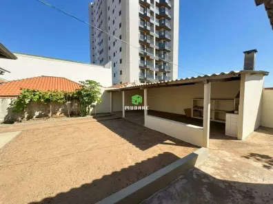 Casa com 3 Quartos à venda, 110m² no Centro, Franca