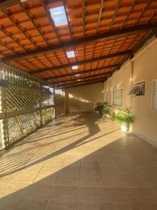 Casa com 3 Quartos à venda, 205m² no Conjunto Fabiana, Goiânia