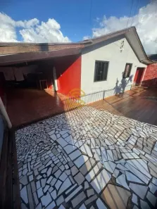 Casa com 4 Quartos à venda, 130m² no Centro, Santa Tereza do Oeste