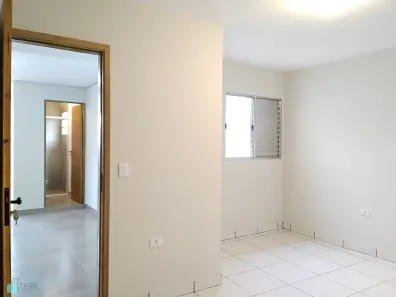 Casa com 2 Quartos para alugar, 59m² no Jardim Maristela, São Paulo