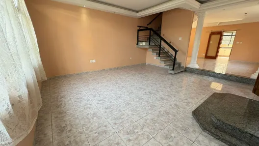 Sobrado com 3 Quartos para alugar, 257m² no Ocian, Praia Grande