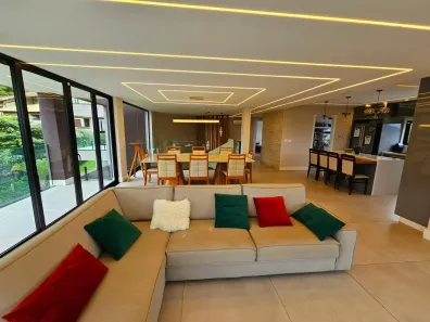 Casa de Condomínio com 6 Quartos à venda, 800m² no Samambaia, Petrópolis