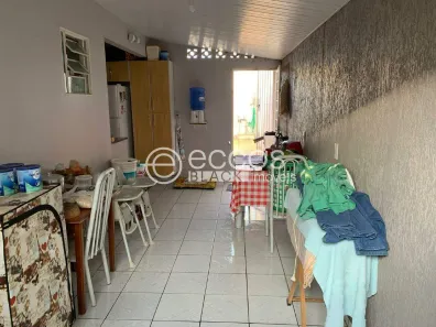 Casa com 3 Quartos à venda, 173m² no Antônia Cândida I, Uberaba