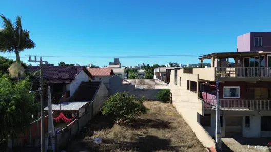 Lote/Terreno à venda, 325m² no Mariscal, Bombinhas