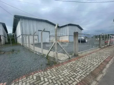 Galpão/Depósito/Armazém para alugar, 406m² no Itoupava Central, Blumenau