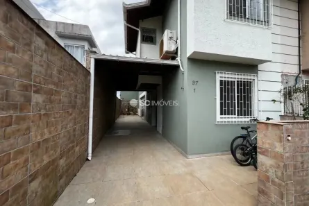 Sobrado com 3 Quartos à venda, 124m² no Vargem do Bom Jesus, Florianópolis
