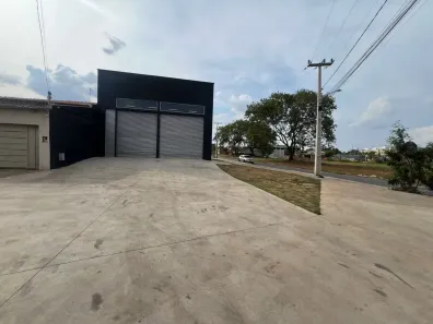 Prédio Residencial à venda, 288m² no Parque Primavera, Aparecida de Goiânia