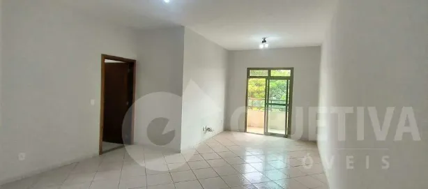 Apartamento com 3 Quartos para alugar, 115m² no Nossa Senhora Aparecida, Uberlândia