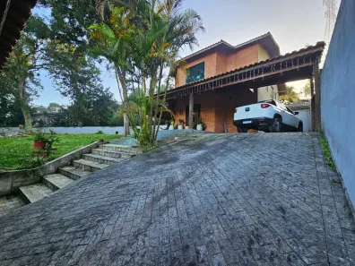 Casa com 3 Quartos à venda, 280m² no Jardim Club de Campo, Santo André