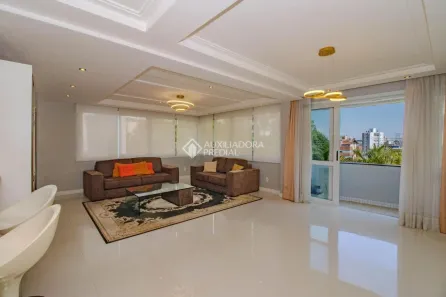 Apartamento com 3 Quartos para alugar, 136m² no Petrópolis, Porto Alegre