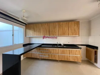 Casa de Condomínio com 3 Quartos para alugar, 140m² no Jardim do Lago, Limeira
