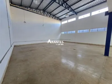 Galpão/Depósito/Armazém à venda, 330m² no Novo Mundo, Uberlândia