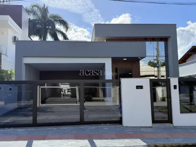 Casa com 3 Quartos à venda, 191m² no Pedra Branca, Palhoça