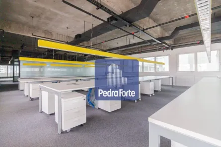 Sala Comercial para alugar, 645m² no Vila Gertrudes, São Paulo