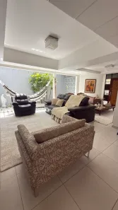Casa com 4 Quartos à venda, 220m² no Manaíra, João Pessoa