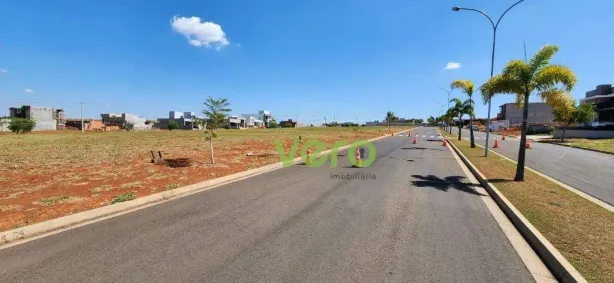 Lote/Terreno à venda, 300m² no Estância Hípica, Nova Odessa