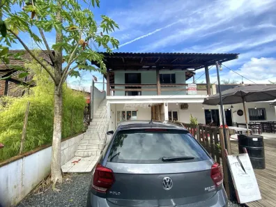 Casa com 3 Quartos para alugar, 80m² no Itoupava Central, Blumenau