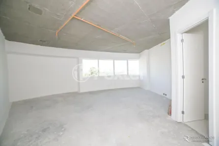 Sala Comercial à venda, 46m² no Passo da Areia, Porto Alegre