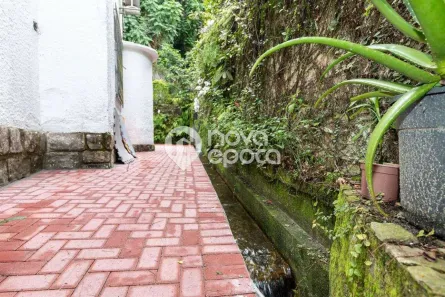 Casa com 4 Quartos à venda, 254m² no Jardim Botânico, Rio de Janeiro