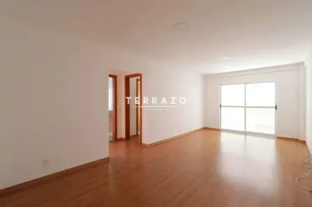 Apartamento com 2 Quartos para alugar, 71m² no Várzea, Teresópolis