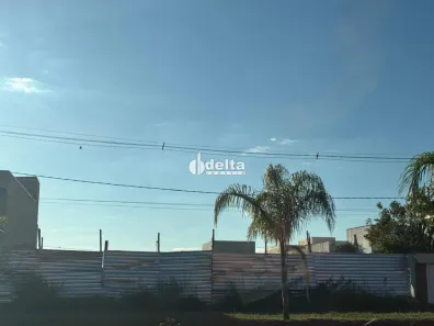 Lote/Terreno à venda, 600m² no Novo Mundo, Uberlândia
