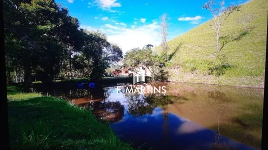 Fazenda/Sítio com 4 Quartos à venda, 6000m² no Santa Clara, Barra Mansa