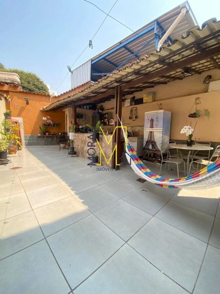 Casa com 2 quartos — Planalto, Belo Horizonte