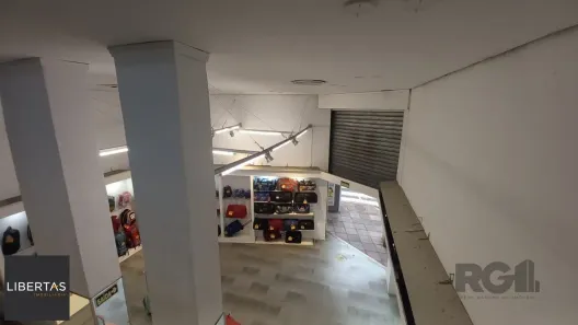 Prédio Comercial com 7 Quartos à venda, 359m² no Centro Histórico, Porto Alegre