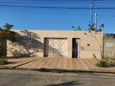 Casa com 2 Quartos à venda, 134m² no Jardim Santos Dumont III, Mogi das Cruzes
