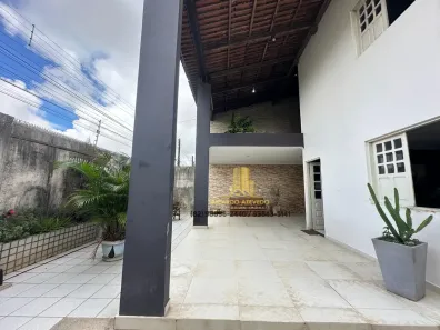 Casa com 4 Quartos à venda, 500m² no Jacarecica, Maceió
