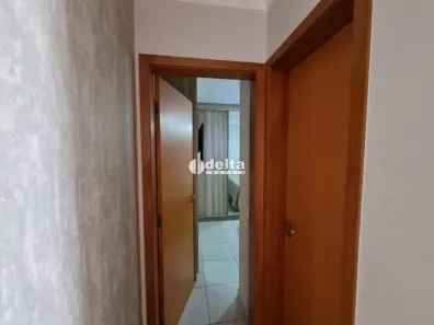 Apartamento com 2 Quartos à venda, 64m² no Jardim Patrícia, Uberlândia