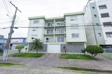 Apartamento com 2 Quartos para alugar, 100m² no Centro, Pelotas