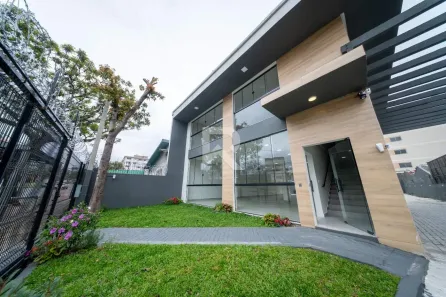 Ponto Comercial para alugar, 280m² no Guaíra, Curitiba