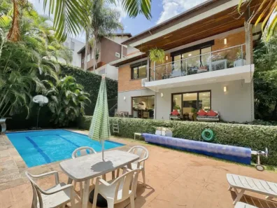 Casa de Condomínio com 4 Quartos à venda, 426m² no São Paulo II, Cotia